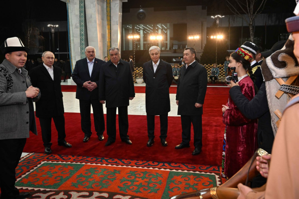 Главы государств-участниц ОДКБ провели неформальную встречу в Бишкеке