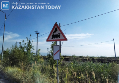 Тракторист погиб при столкновении с поездом на переезде Есиль - Аркалык