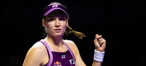 Рыбакина сыграет в историческом для Казахстана полуфинале Итогового чемпионата WTA