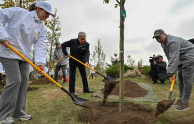 Глава государства принял участие в экологической акции &laquo;Таза Қазақстан&raquo;