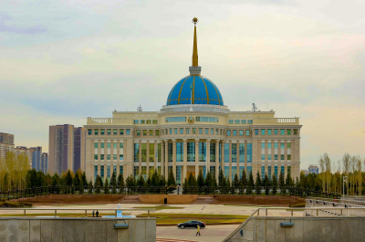 Токаев поблагодарил главу Антикора за работу