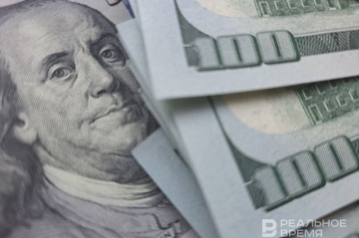 Центробанк опубликовал официальный курс валют на вторник, 3 февраля