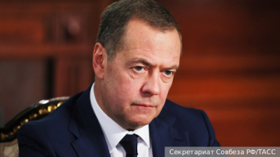 Песков анонсировал возможные меры России на отмену безвиза Сербии
