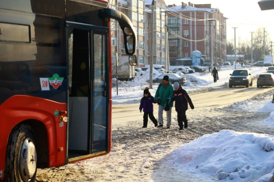 В Казани из-за метели сделают бесплатными муниципальные парковки