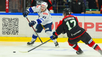 &laquo;Нефтяник&raquo; обыграл &laquo;Рязань-ВДВ&raquo; в благотворительном матче и сравнял счет в серии