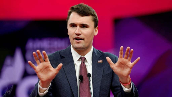 Спортивного журналиста уволили с работы в США за его слова о смерти Чарли Кирка