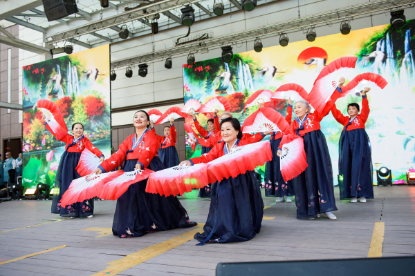 Чем похожи казахский кобыз и корейский хэгым?