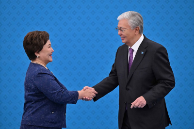 Президент наградил педагога из Атырау орденом &laquo;Құрмет&raquo;