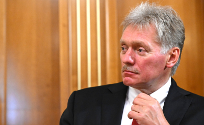 Песков: профильные службы занимаются нормализацией работы интернета в России