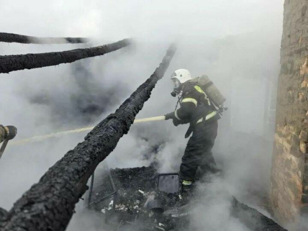 &laquo;Балаларымны карап торып яндырдык...&raquo;: Апаста янгында үги ата һәм 14 яшьлек бала һәлак