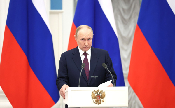Депутат из Румынии Шошоакэ рассказала на ПМЭФ, что написала в письме Путину