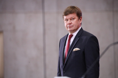 Губерниев о&nbsp;дисквалификации Непряевой на&nbsp;Олимпиаде: &laquo;В&nbsp;лыжах наших очевидные проблемы&raquo;