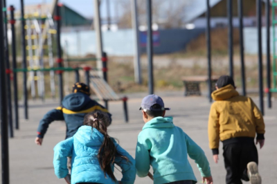 Всё больше казахстанцев желают улучшить отношения с детьми