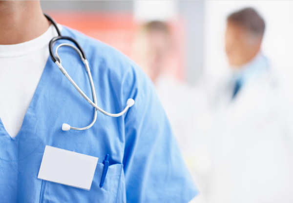 Врач Соломатина объяснила, почему кожа стареет раньше времени