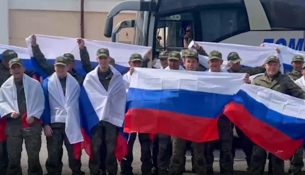 Вернувшийся из плена боец СВО Шапитяев успел на день рождения сына