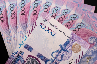 Тенге укрепляется вслед за позитивной динамикой экспорта