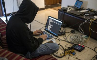 Персональные данные казахстанцев утекают из электронных баз за деньги, признали в МВД