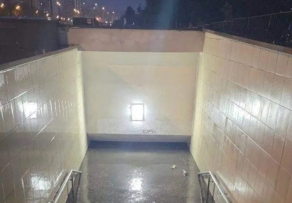 Столица ушла под воду - город накрыл мощный ливень, введен оранжевый уровень опасности 14/06/2026 &ndash; Новости