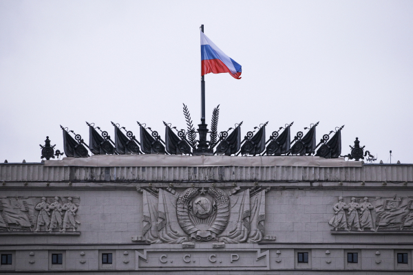 Над российскими регионами сбили 289 БПЛА&nbsp;&ndash; в&nbsp;промзоне Ленобласти вспыхнул пожар, в&nbsp;Чебоксарах трое пострадали