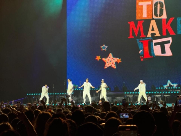 12 тысяч туристов из 45 стран приехали на концерт Backstreet Boys в Казахстан