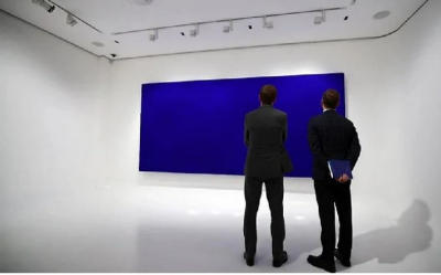 Четырехметровое синее полотно продали за 18,4 млн евро на аукционе Christie&rsquo;s