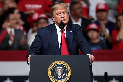 Экс-посол США в РФ Макфол: угроза Трампа о выходе из НАТО стала подарком Путину