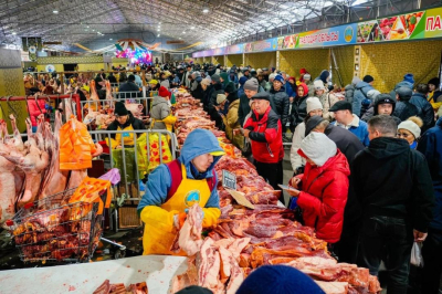 В столице представили более 800 тонн продукции на сельхозярмарке