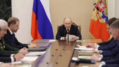Владимир Путин ввёл запрет на экспорт бензина и потребовал стабилизировать топливный рынок 29/06/2026 &ndash; Новости