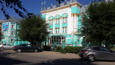Университет в Актобе массово отчислил первокурсников и выпускников