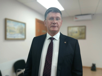 Ушедший в отставку свердловский мэр собрался в депутаты заксо
