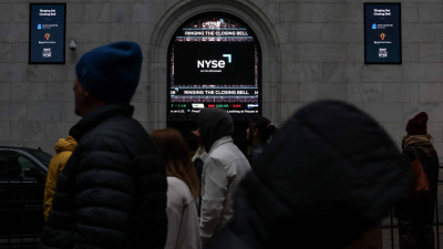 Главное к утру: обвал на рынках, прогнозы по S&amp;P 500, Европа хочет договориться с Трампом