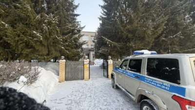 В Нижнекамске из-за сообщения о минировании эвакуировали учащихся медколледжа 06/03/2026 &ndash; Новости