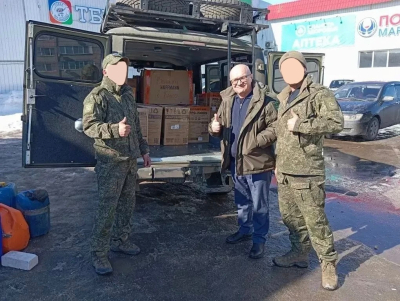 Волонтеры Елабуги доставили на&nbsp;фронт иконы, Кораны и&nbsp;Библии для обустройства молельных комнат на&nbsp;передовой