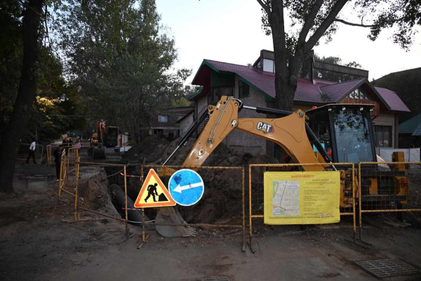 Дархан Сатыбалды раскритиковал подрядчиков за срыв сроков и низкое качество работ