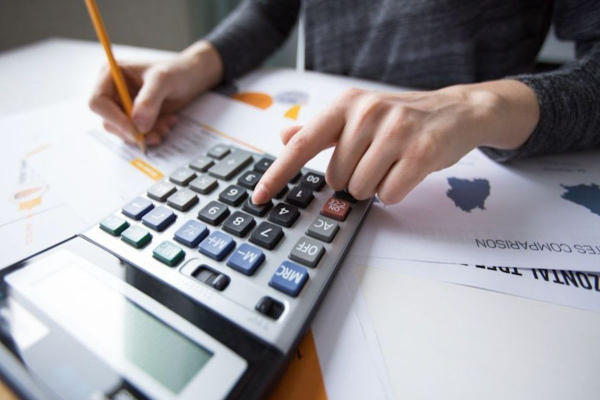 Жителям Атырау напомнили о сроках уплаты налога на имущество