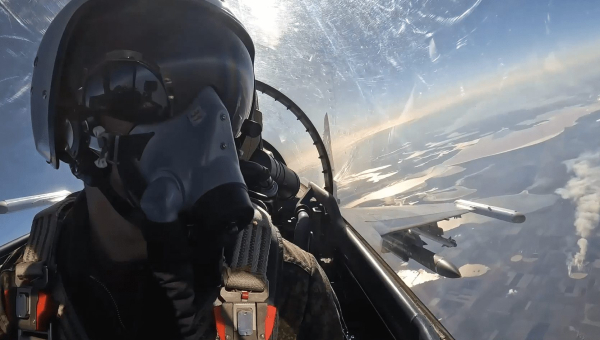 Нетаньяху поздравил Трампа со спасением пилота сбитого F-15Е в Иране