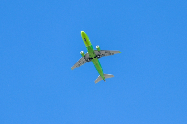 &laquo;Схватил ребенка и побежал в укрытие&raquo;: что пережили новосибирские туристы в Дубае под обстрелами