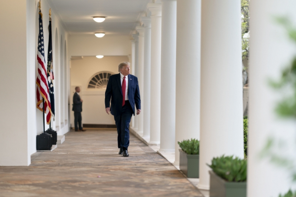 Выяснилось, что сказал Трамп Вэнсу перед отправкой в Пакистан