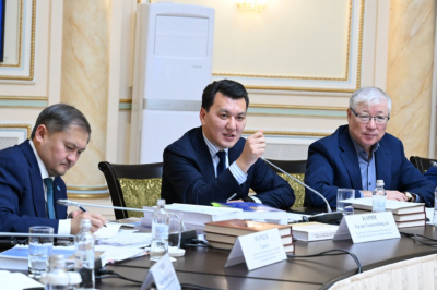 Второй том &ldquo;Истории Казахстана&rdquo; утвердили в Казахстане