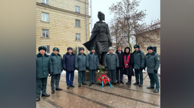 В Санкт-Петербурге почтили память Алии Молдагуловой, Героя Советского Союза
