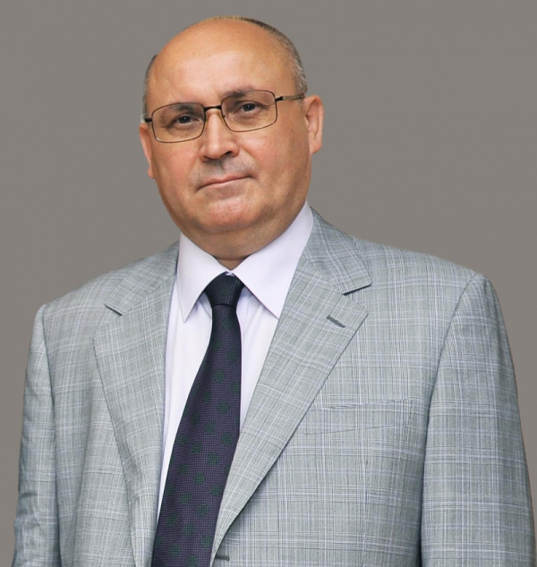 На ЧМК появился новый гендиректор: что о нем известно